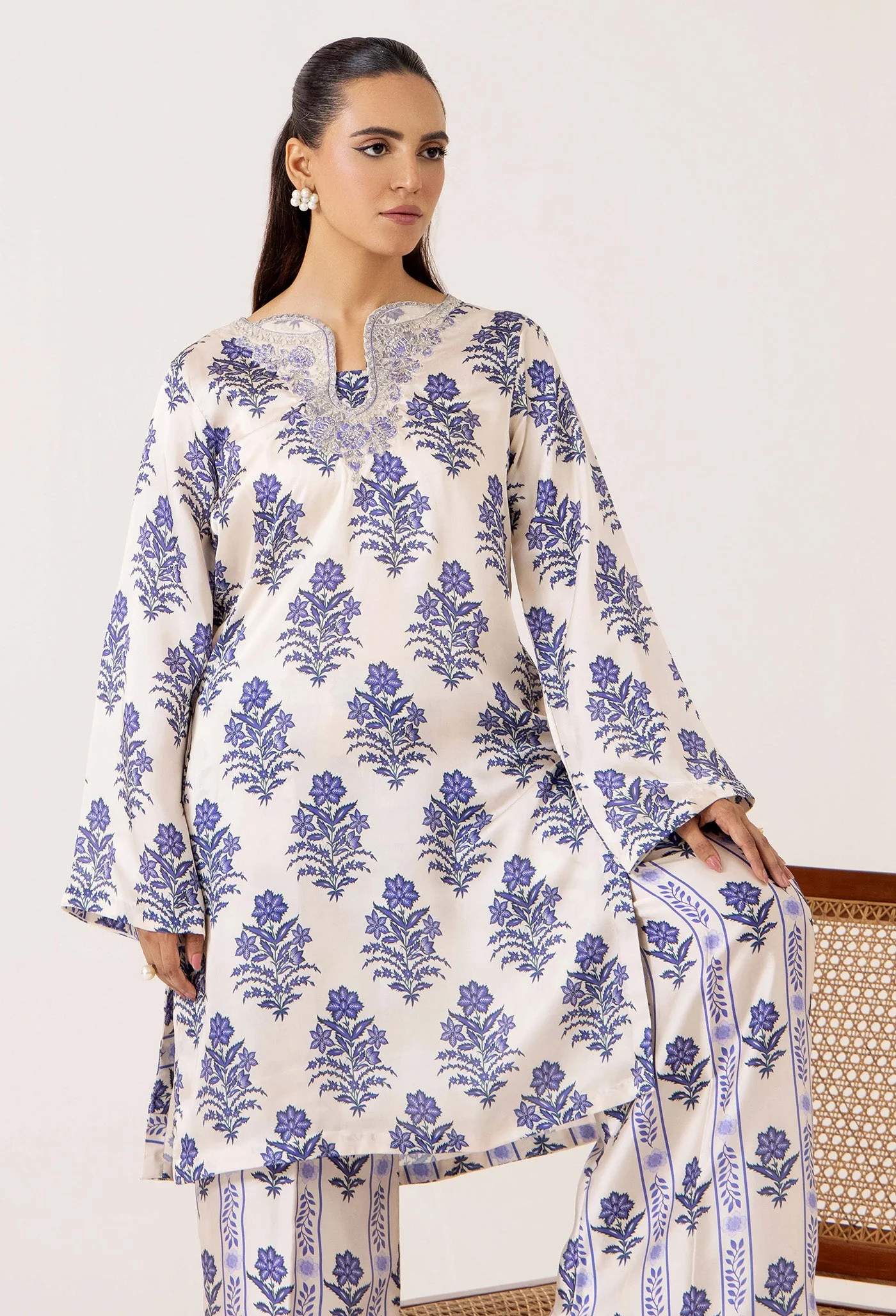 Adan Libas 2-Pc Emb Silk 7630 Silk Collection 2025