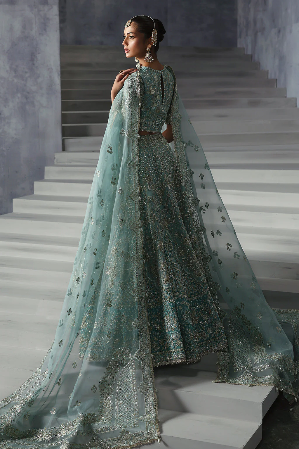 Afrozeh Amore The Brides Edition 2024 - Image 2