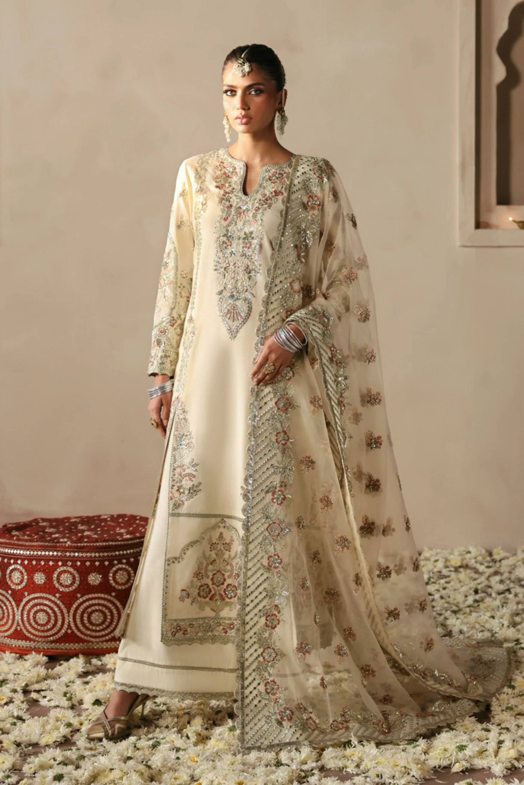 Afrozeh Arjumand Divani Silk Edit 2024