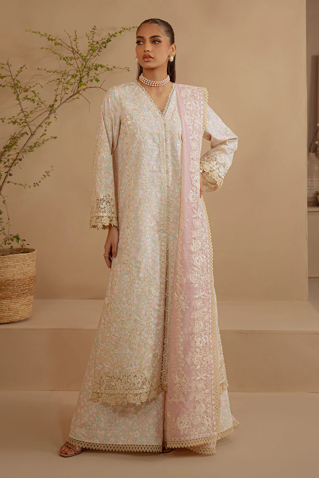 Afrozeh Blanca Noemie Winter Pret 2024