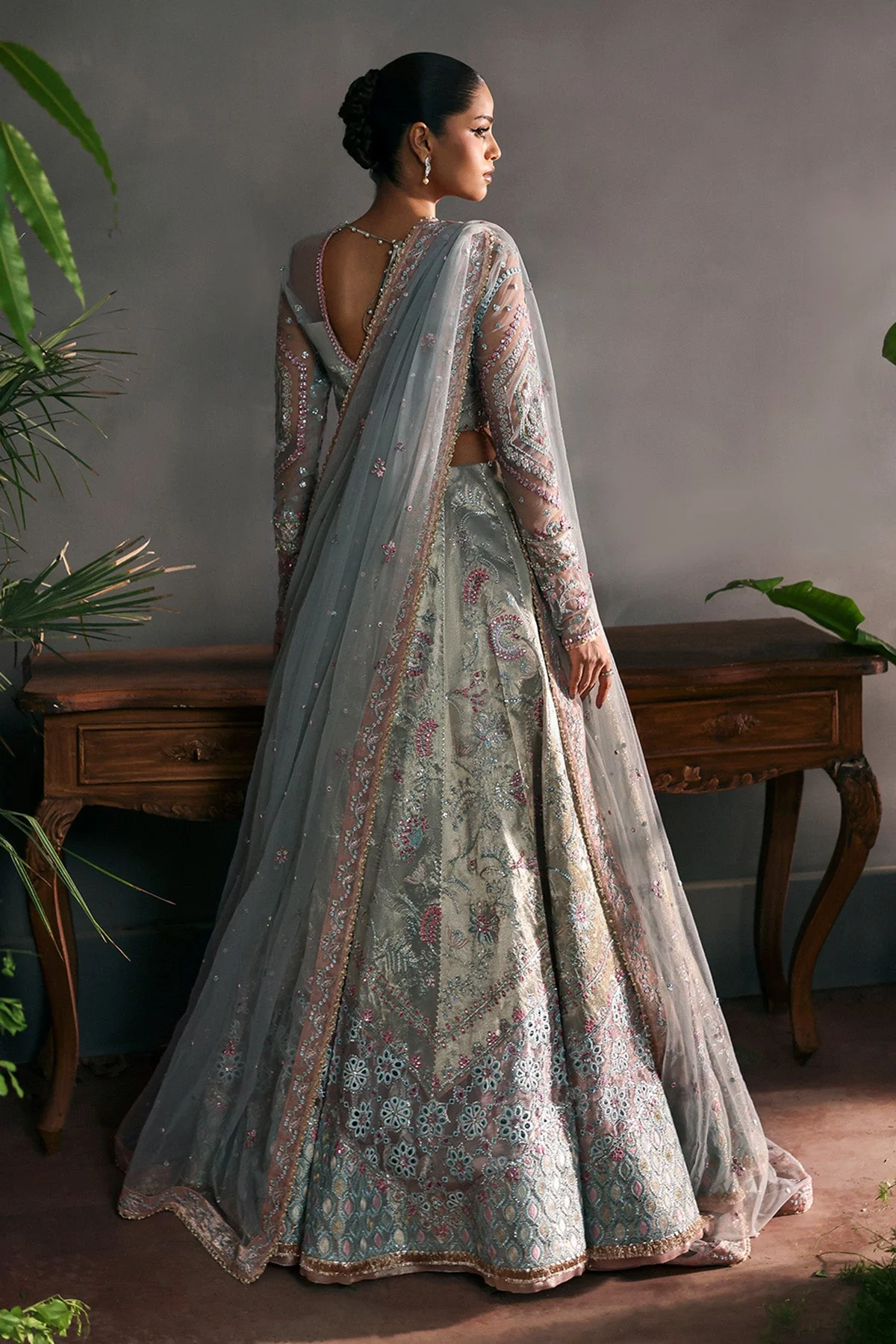 Afrozeh Elanora La Fuchsia Festive Collection 2025 - Image 2