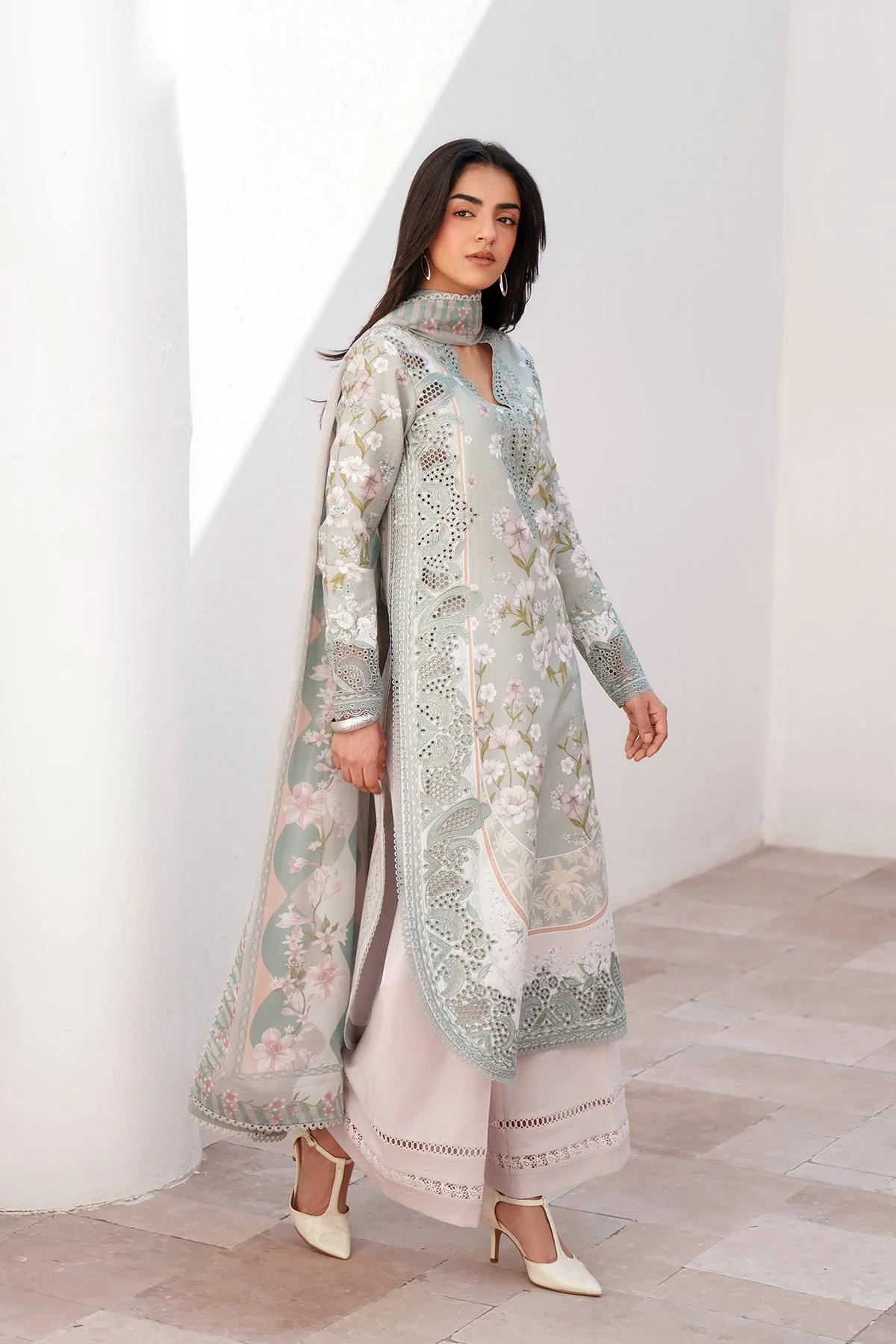 Afrozeh Lumiereh Sunspell Lawn Collection 0 - Image 2