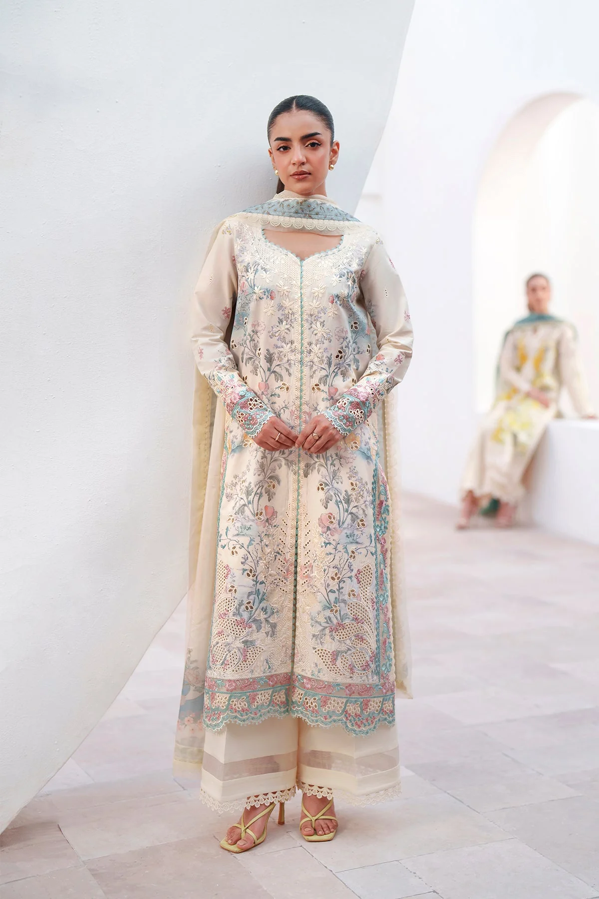 Afrozeh Nurelle Sunspell Lawn Collection 0