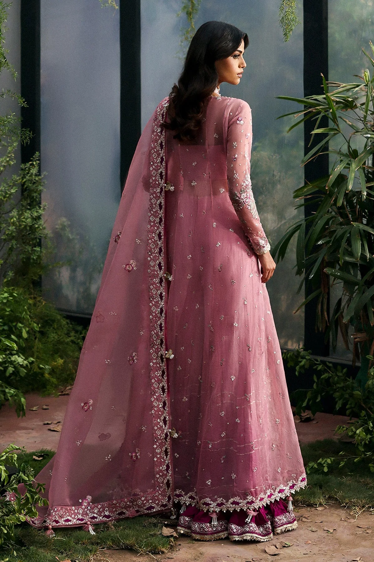 Afrozeh Seraira La Fuchsia Festive Collection 2025 - Image 2