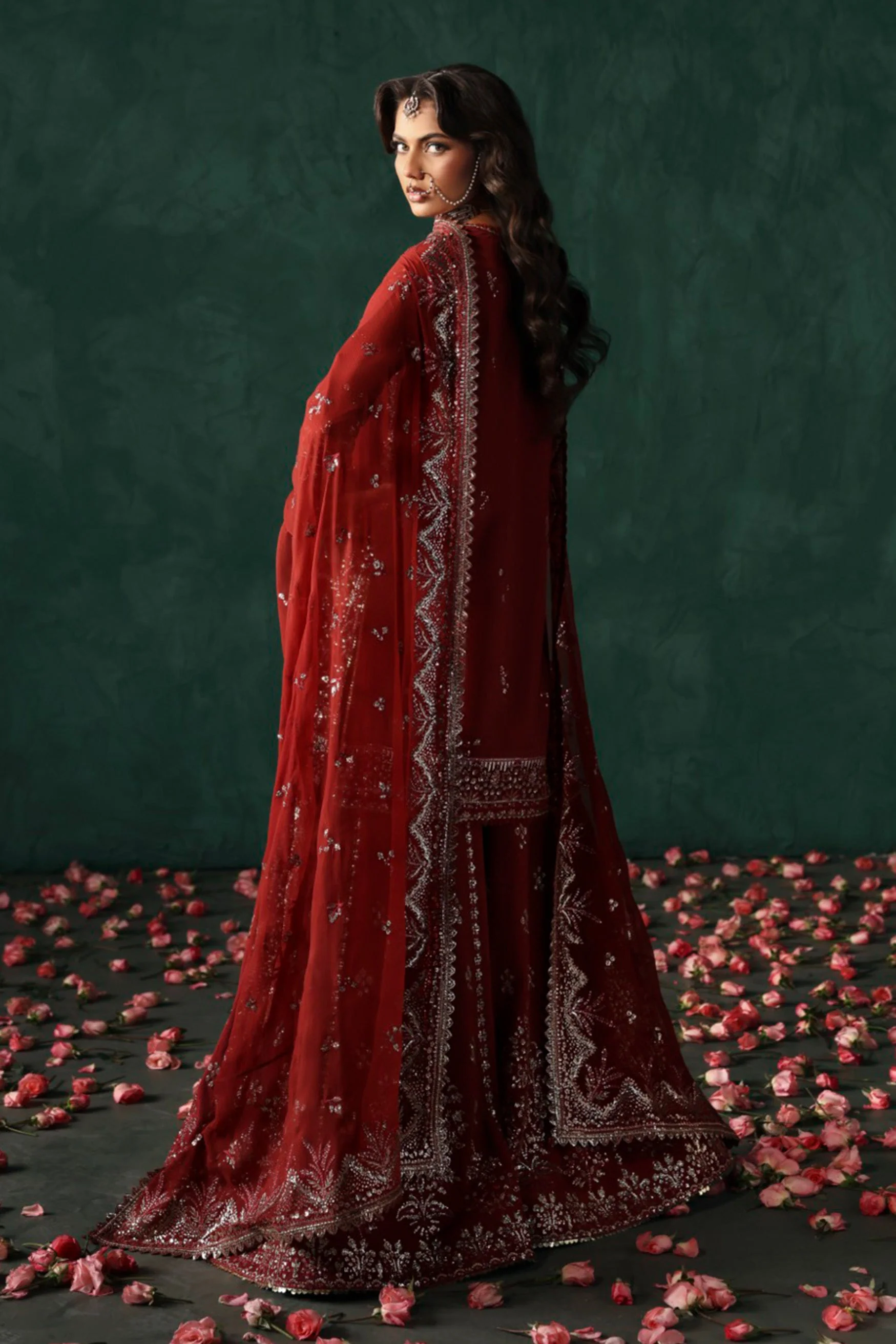 Afrozeh Tajdaar Divani Silk Edit 2024 - Image 2
