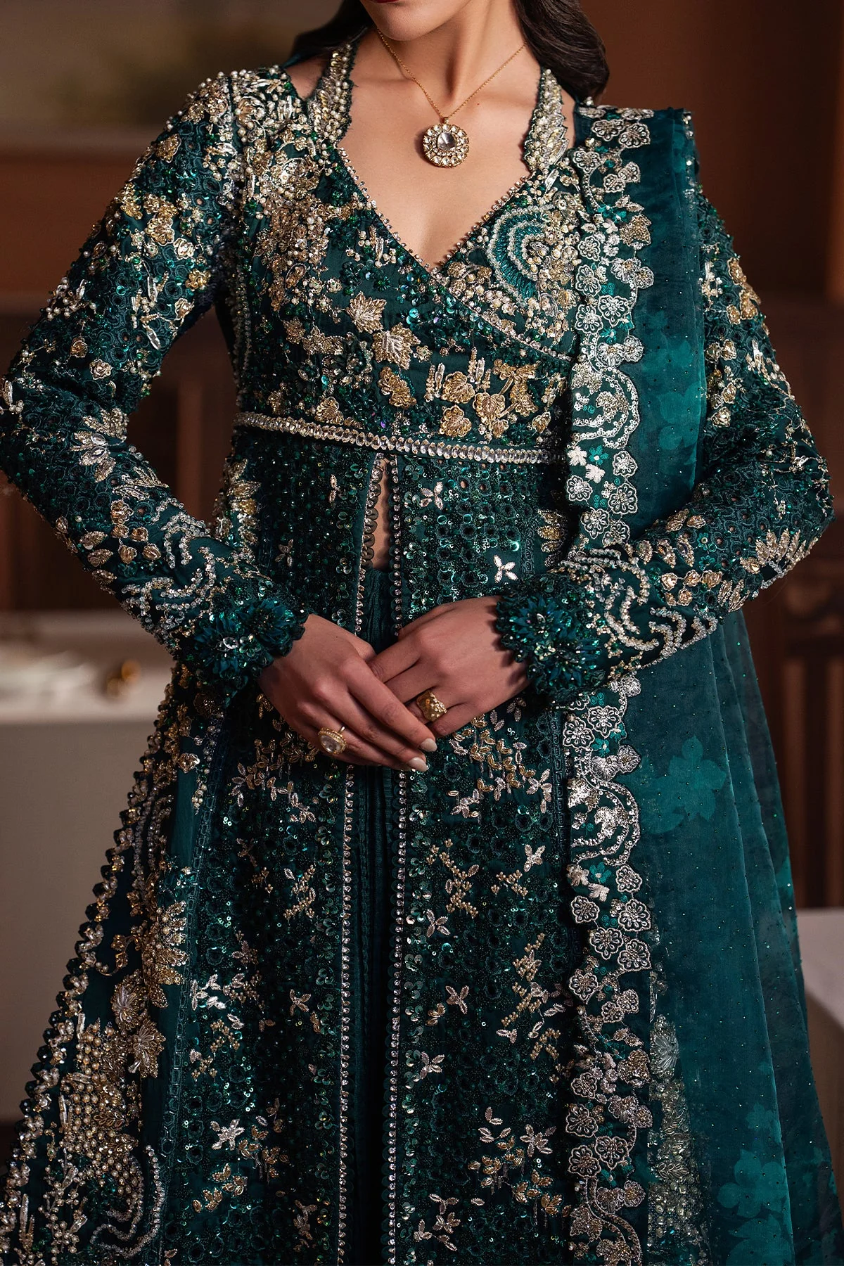 Afrozeh Zareenah Hayat Collection 2025 - Image 2