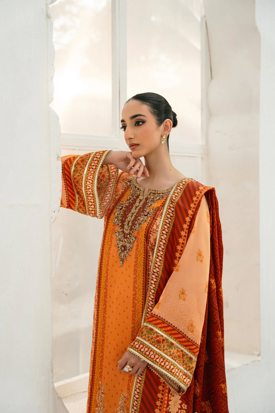 Agha Noor Mahnaz Formal Silk Pret 2026 - Image 2