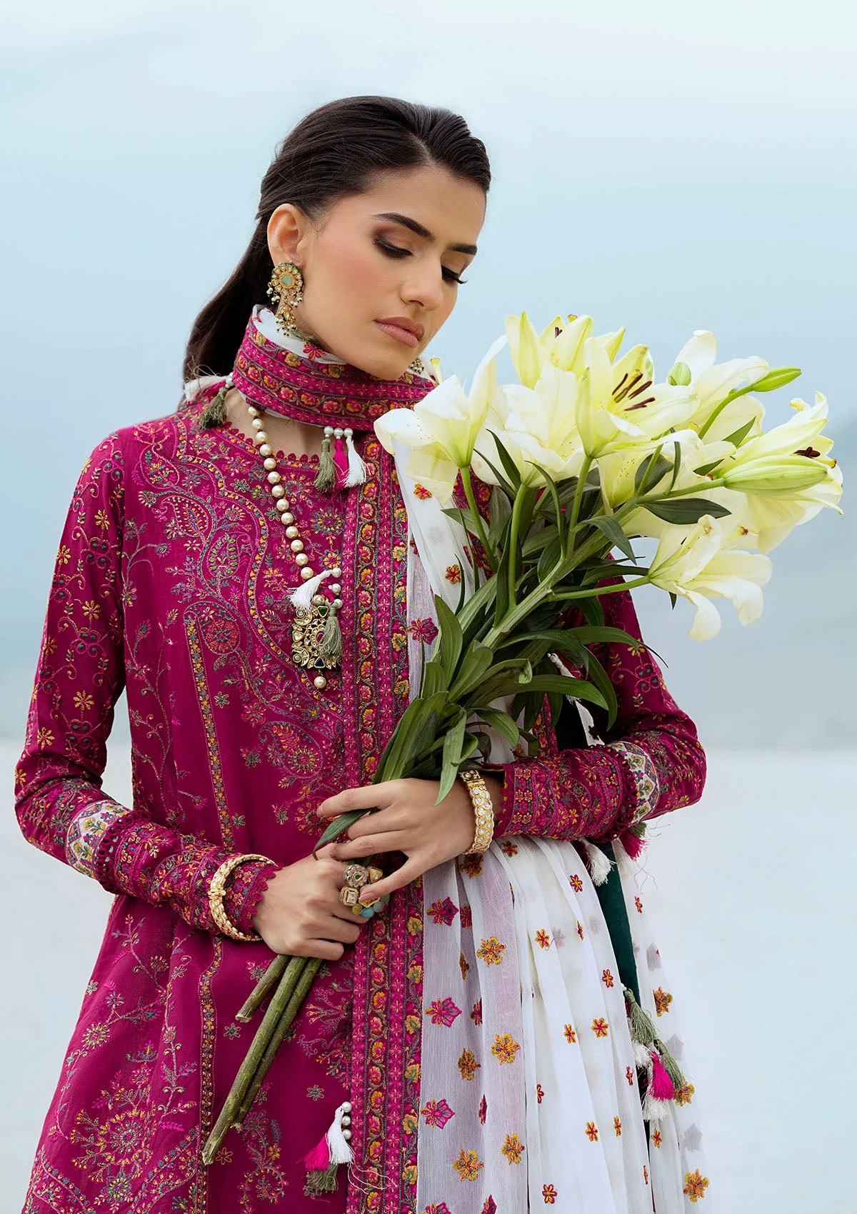 AIK Atelier Raqs Look 09 Lawn Vol 1 2025 - Image 2