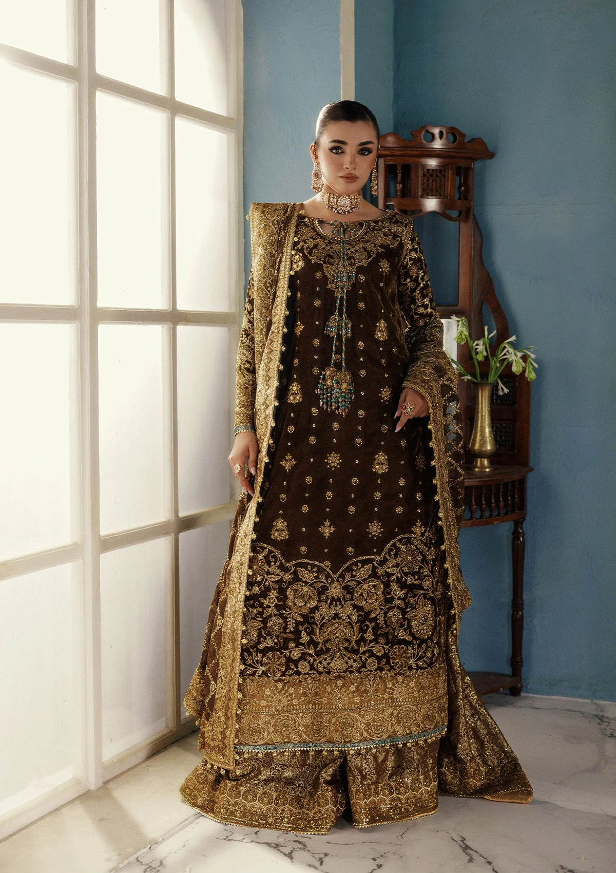 AIK Atelier Udaipur - Look 01 Udaipur Velvet 2025