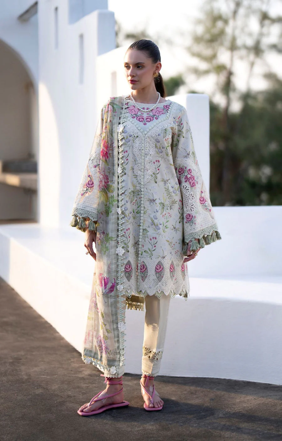 AJR Couture Aleesia Printkari Lawn 2025 - Image 2
