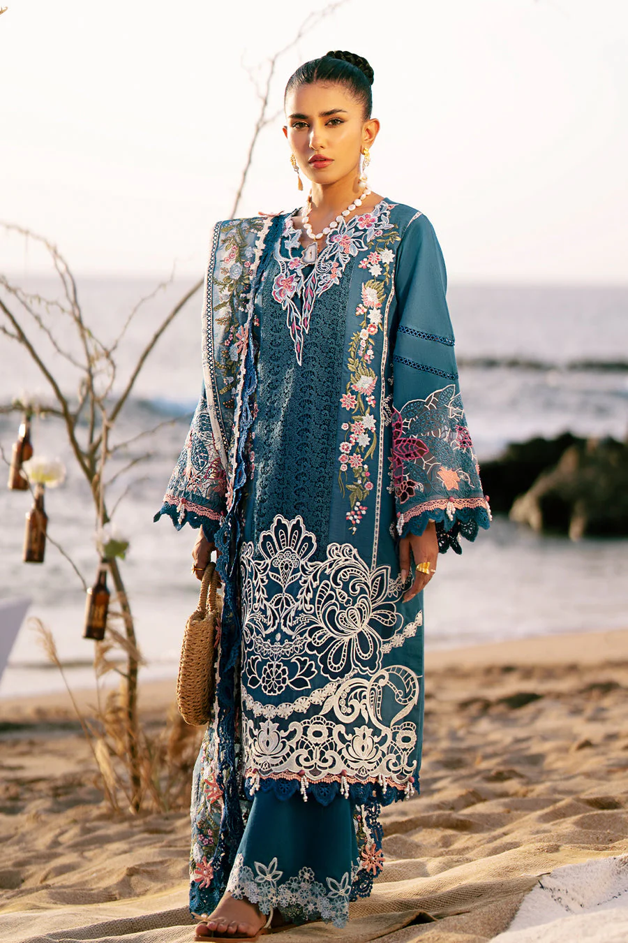 AJR Couture Aura Dastan Luxury Lawn 2025