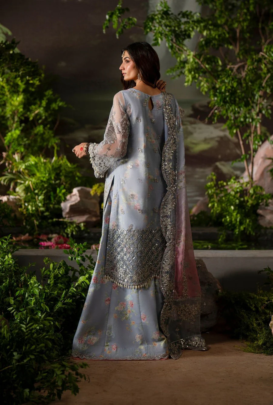 AJR Couture Mahjabeen Dastan e Ishq 2025 - Image 2