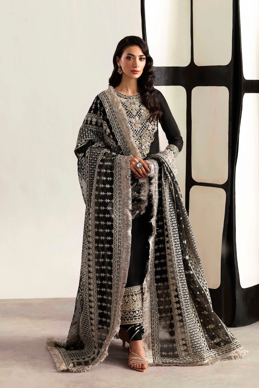 Akbar Aslam Onyx Luxury Formals 2026