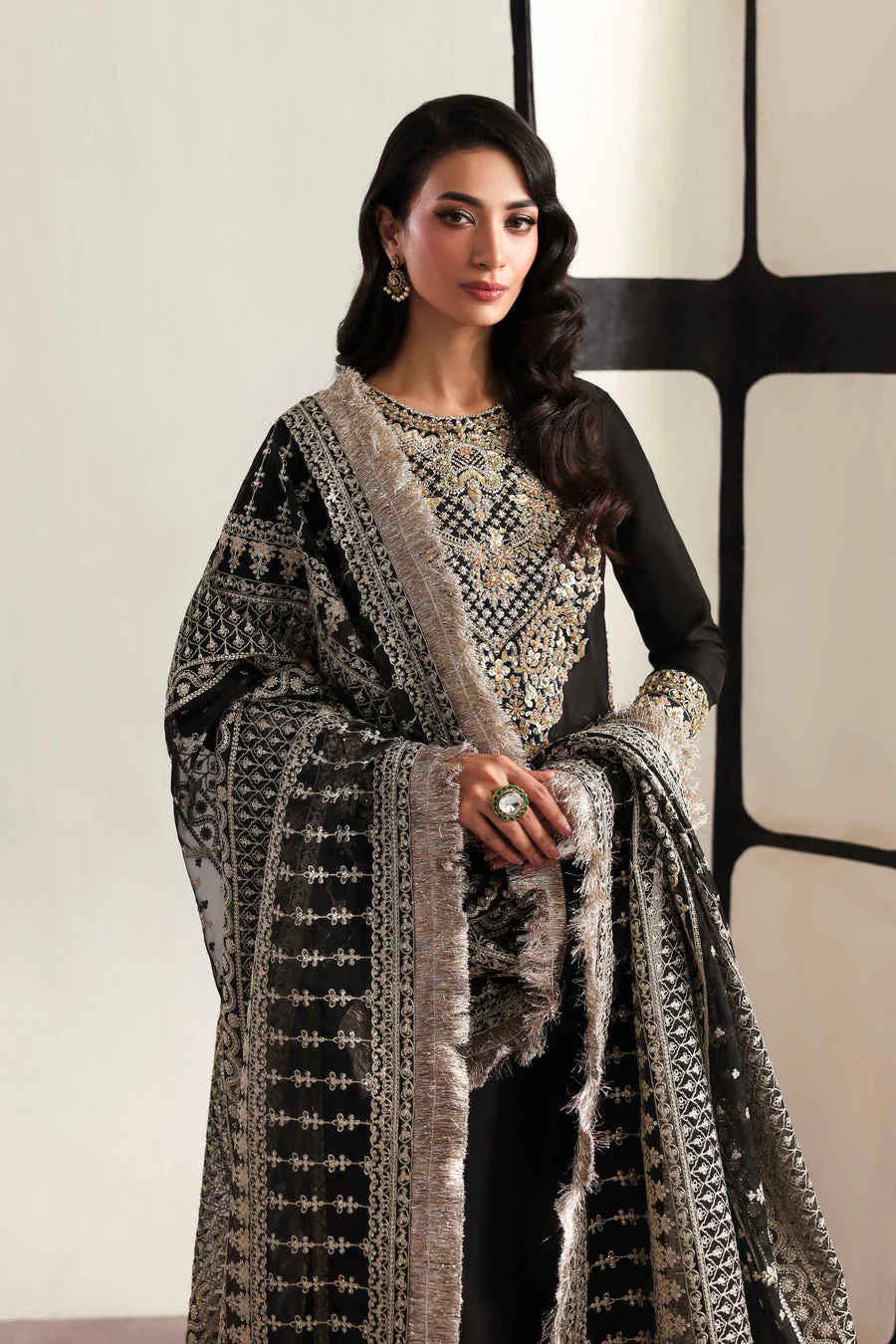 Akbar Aslam Onyx Luxury Formals 2026 - Image 2