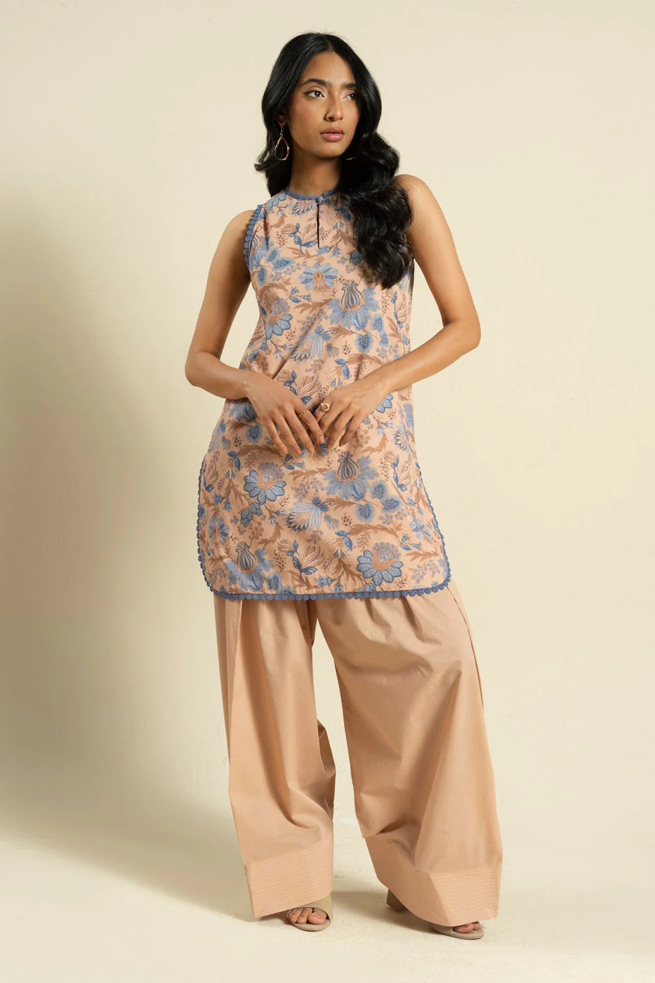 Al Karam Br06 26 Beige Summer Basic 2026