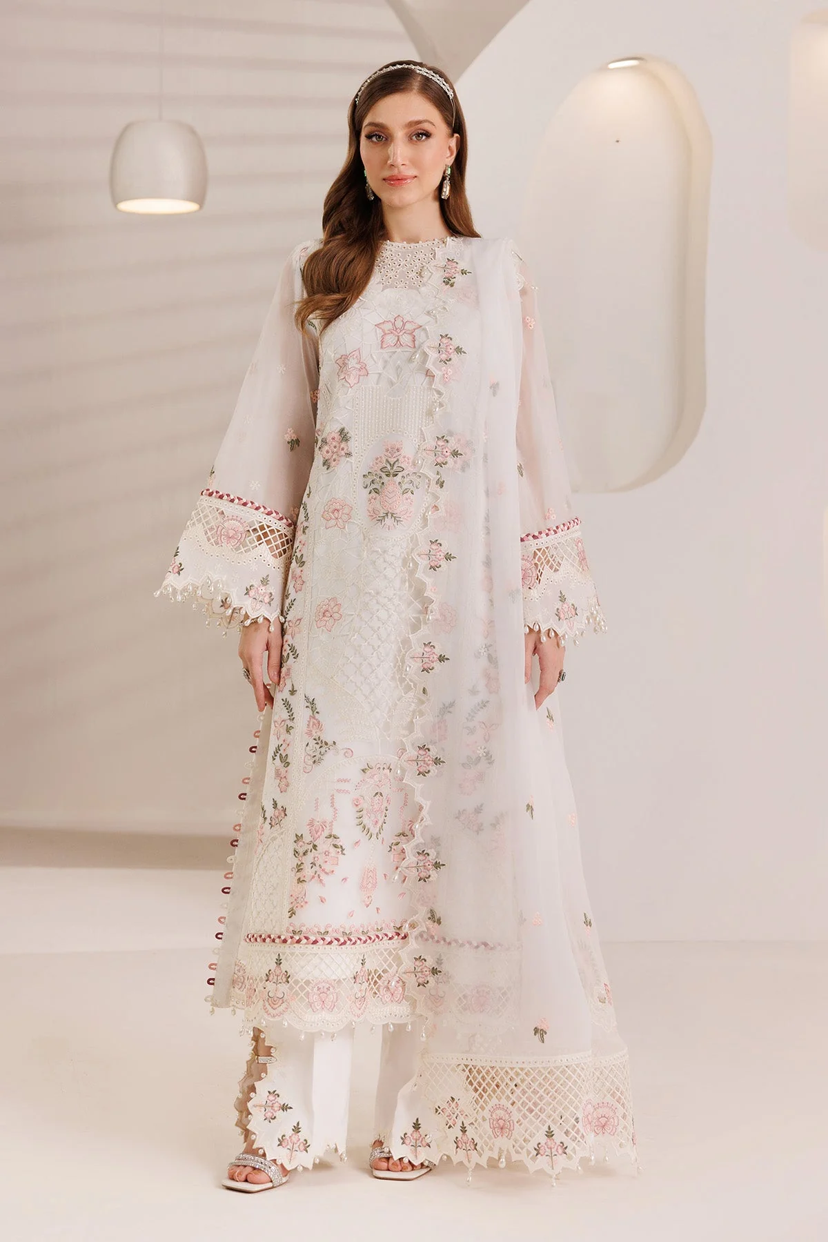 Alizeh AF-DHG-5035-Rumman Dhaagay Vol 4 2025