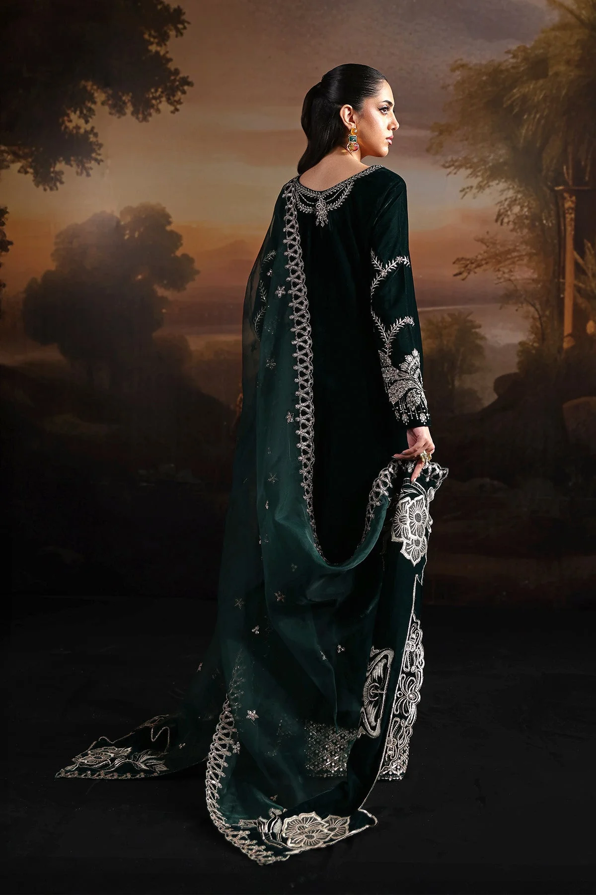 Alizeh AF-VLT-2210-Vinni L’AMOUR Handmade Velvet Collection 2025 - Image 2