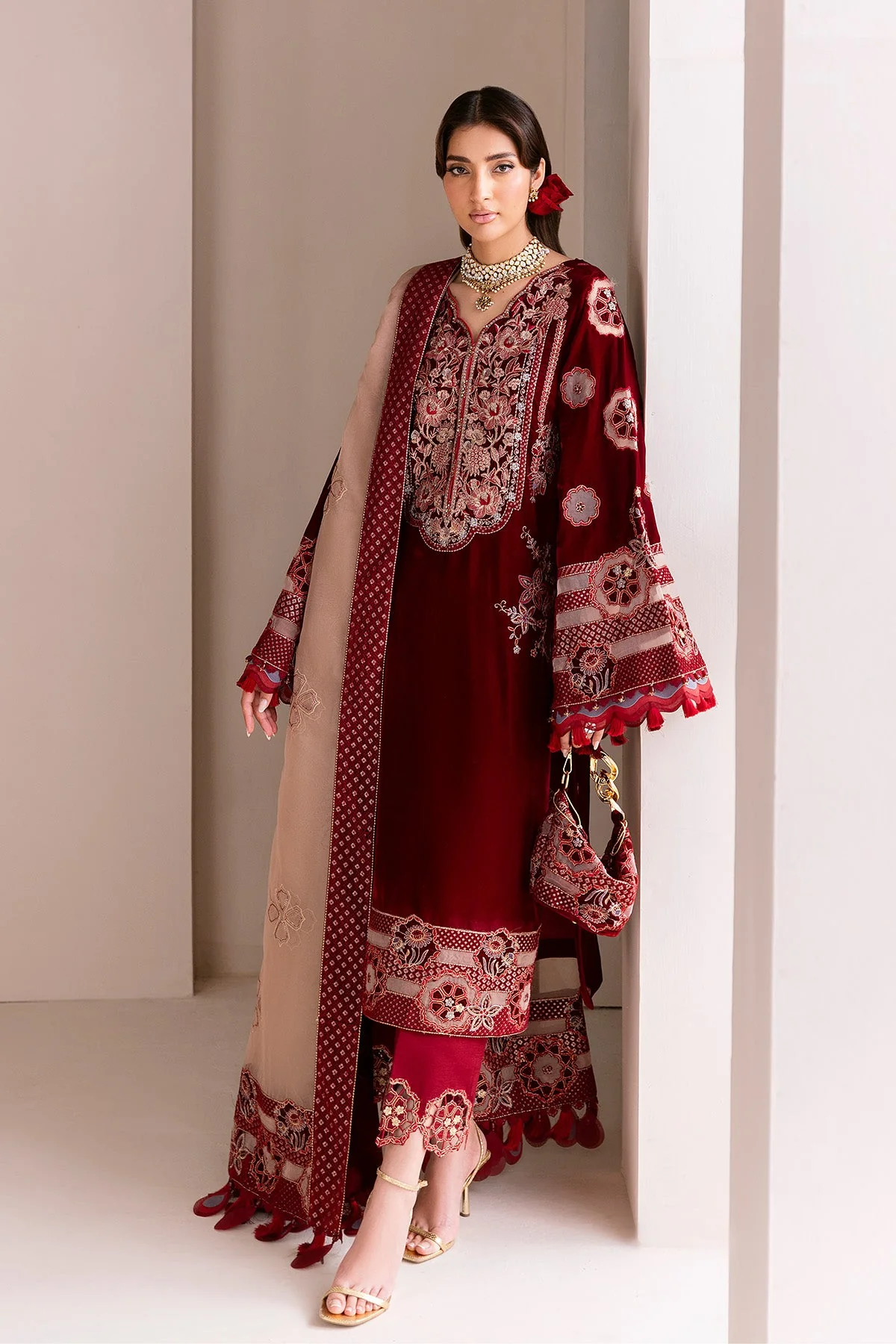Alizeh AF-VLT-2226-Velzari Makhmal Luxury Velvet Edit 2025