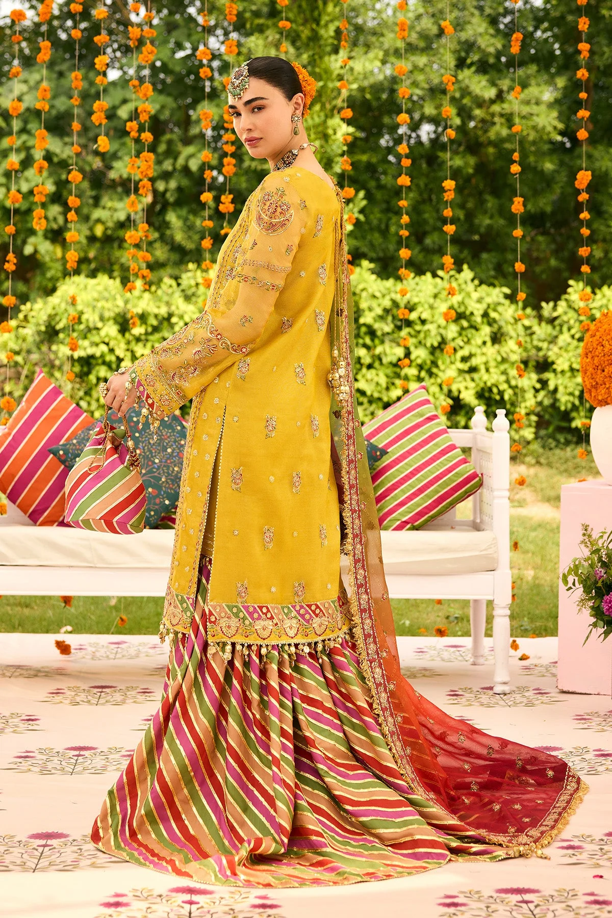 Alizeh AF-ZN-2215-Zarposh Shehnai - The Festive Edit 2025 - Image 2