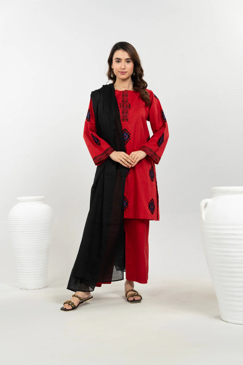 Alkaram CAPDE3P25-4-263-Red Hello Winter Woman 2026