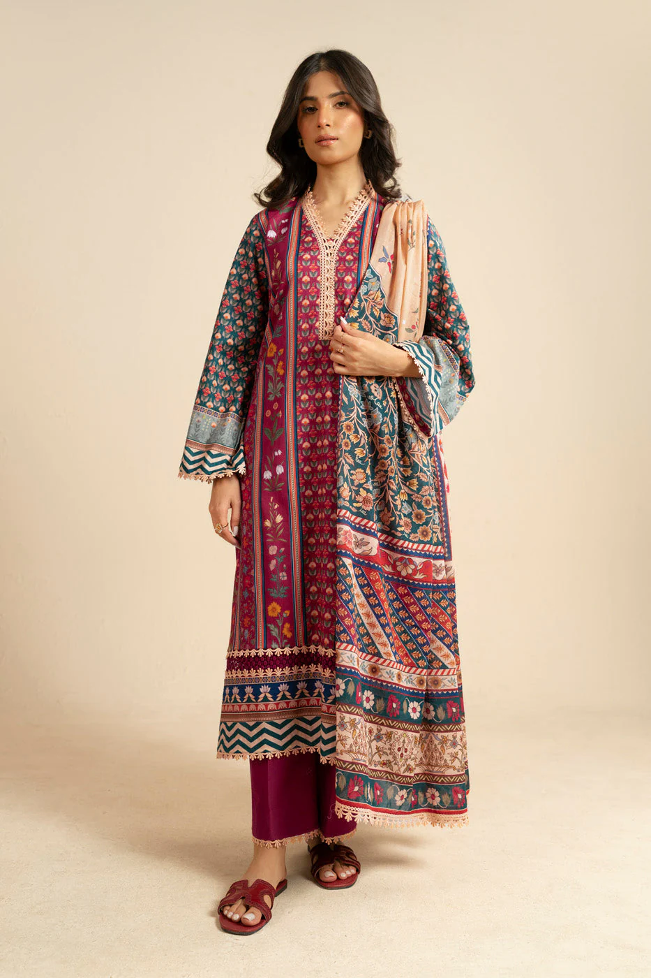 AlKaram Ec109 26 Red Spring Summer 2026