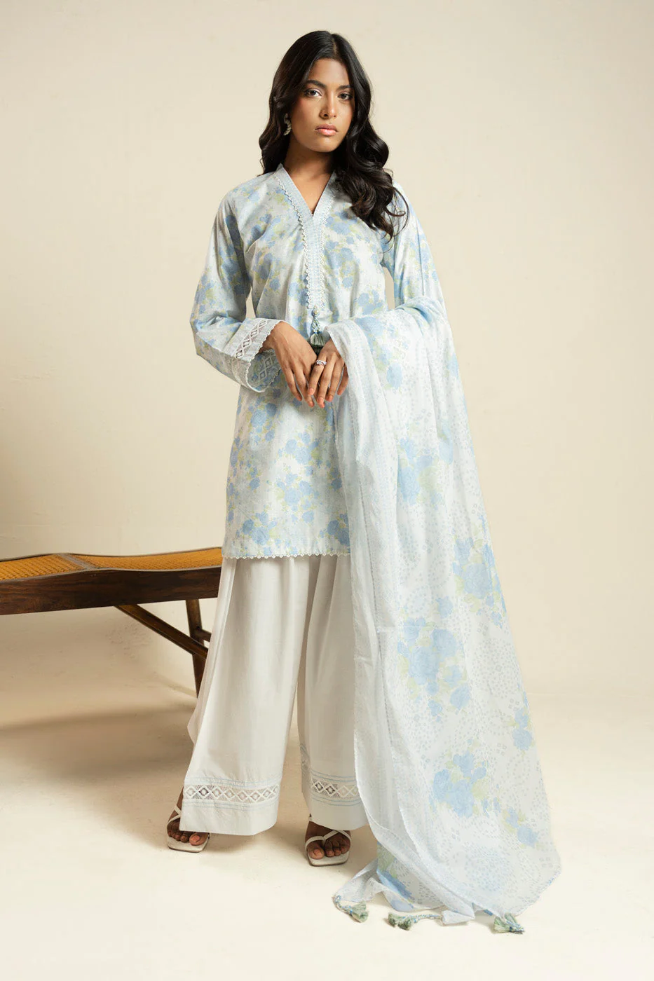 AlKaram Ec44 26 Light Blue Spring Summer 2026