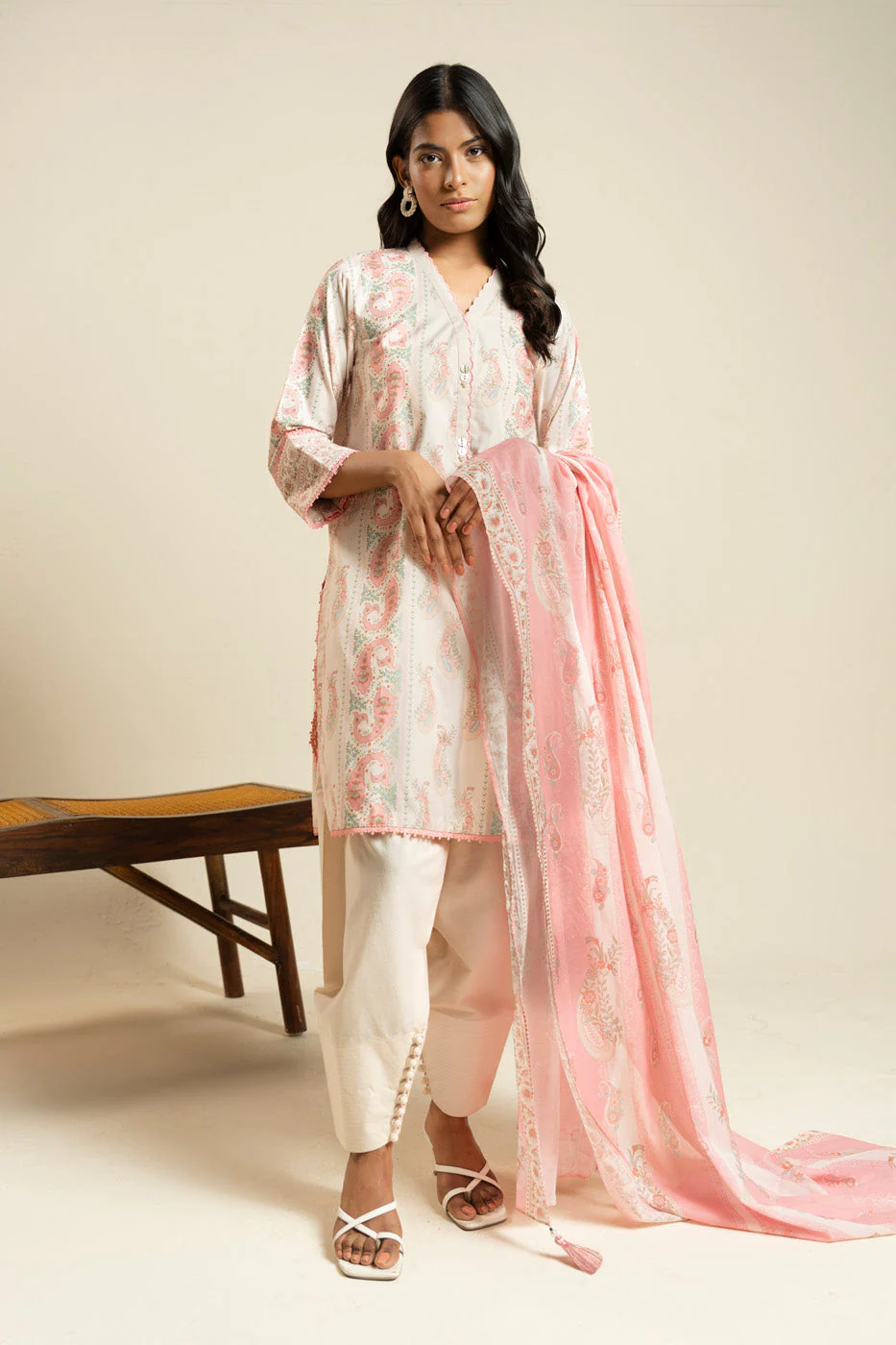 AlKaram Ec47 26 Pink Spring Summer 2026