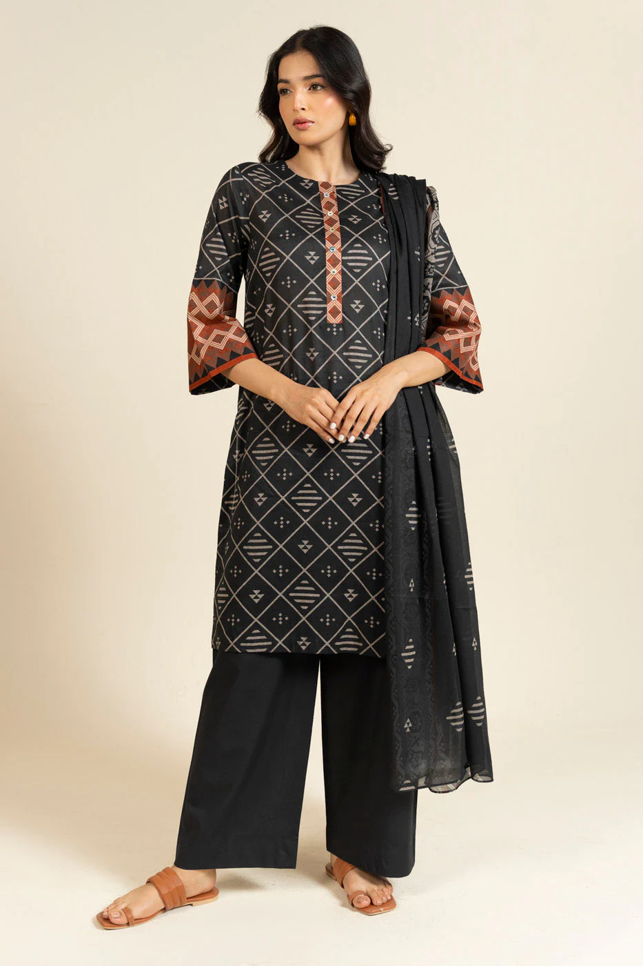 AlKaram Efl 05 3p25 Black Spring Summer 2026