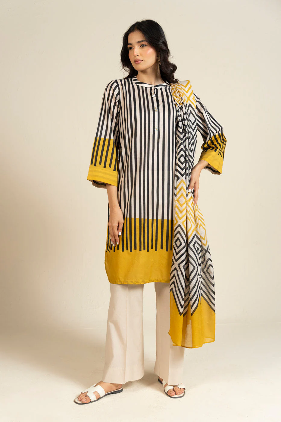 AlKaram Efl 19 3p25 White Spring Summer 2026