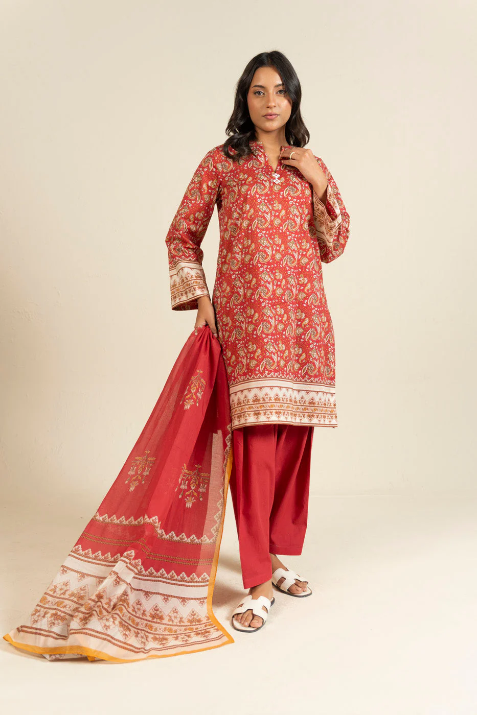 AlKaram Efl 33 3p25 Red Spring Summer 2026