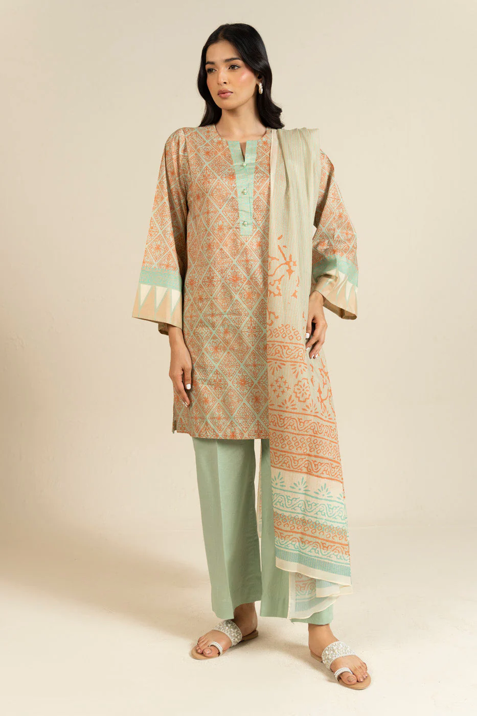 AlKaram Efl 45 3p25 Peach Spring Summer 2026