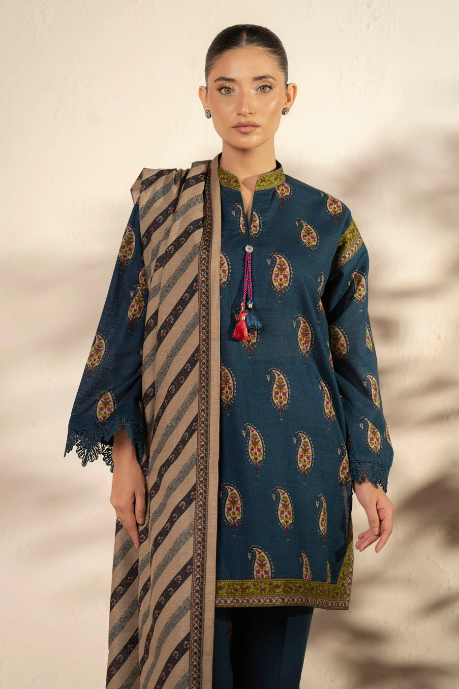 Alkaram FW-100.1-25-1-Blue Winter Collection 2025 - Image 2