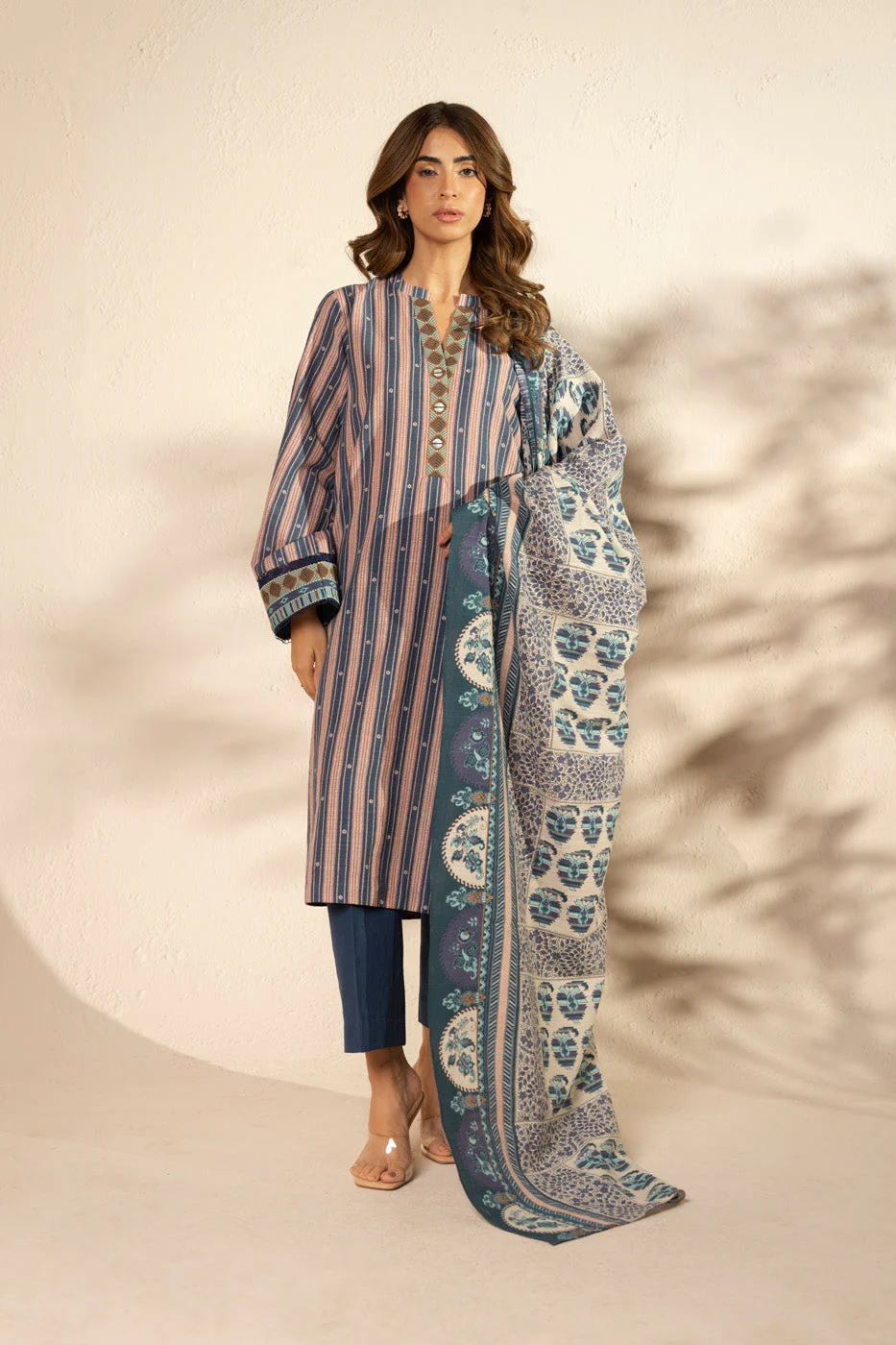 Alkaram FW-109.1-25-1-Blue Winter Collection 2025