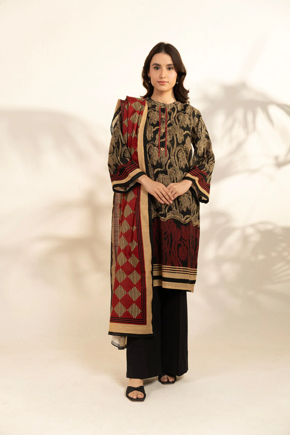 Alkaram FW-109-25-1-Red Winter Collection 2025