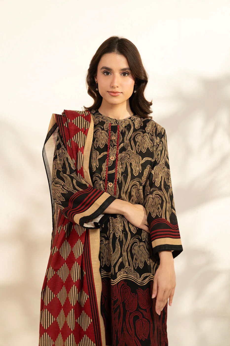 Alkaram FW-109-25-1-Red Winter Collection 2025 - Image 2