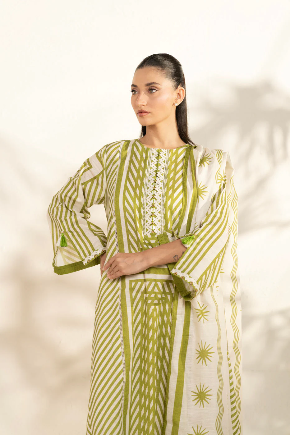 Alkaram FW-115-25-1-Beige Winter Collection 2025 - Image 2