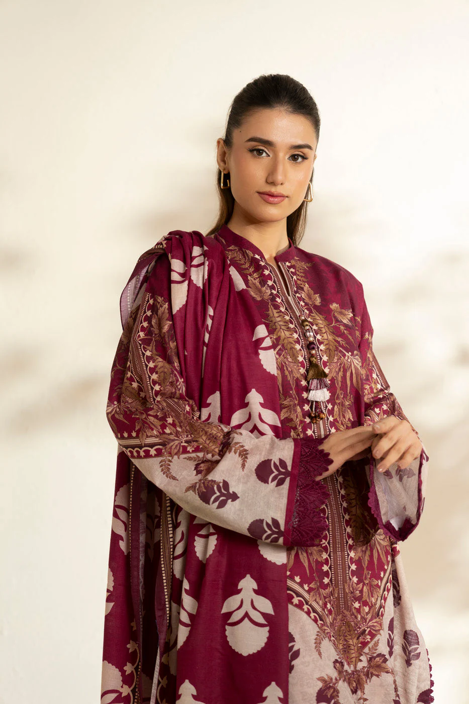 Alkaram FW-128-25-1-Maroon Winter Collection 2025 - Image 2
