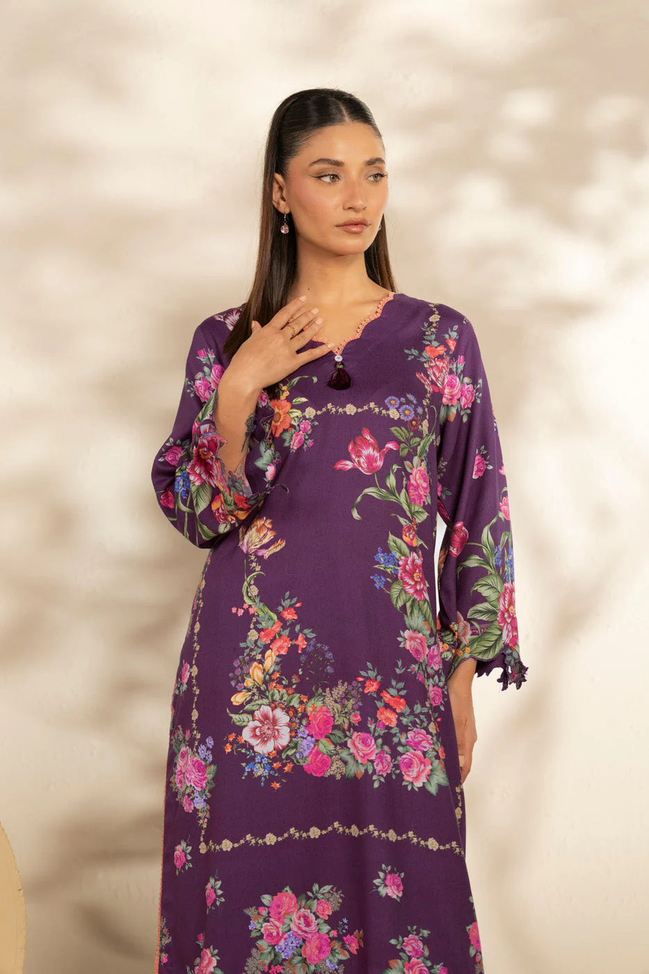 Alkaram FW-139-25-1-Purple Winter Collection 2025 - Image 2