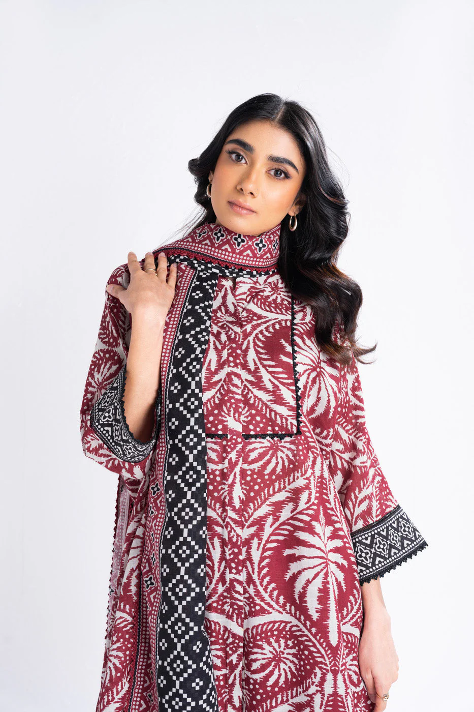 Alkaram FW-15-24-Maroon Winter Collection 2024 - Image 2