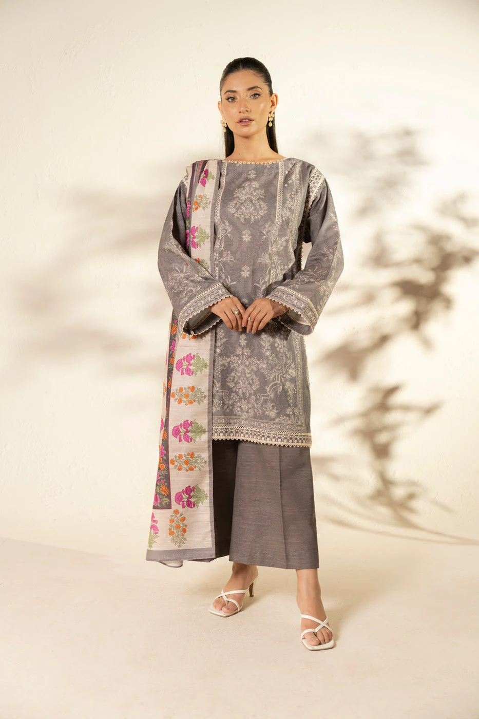 Alkaram FW-156-25-2-Grey Winter Collection 2025