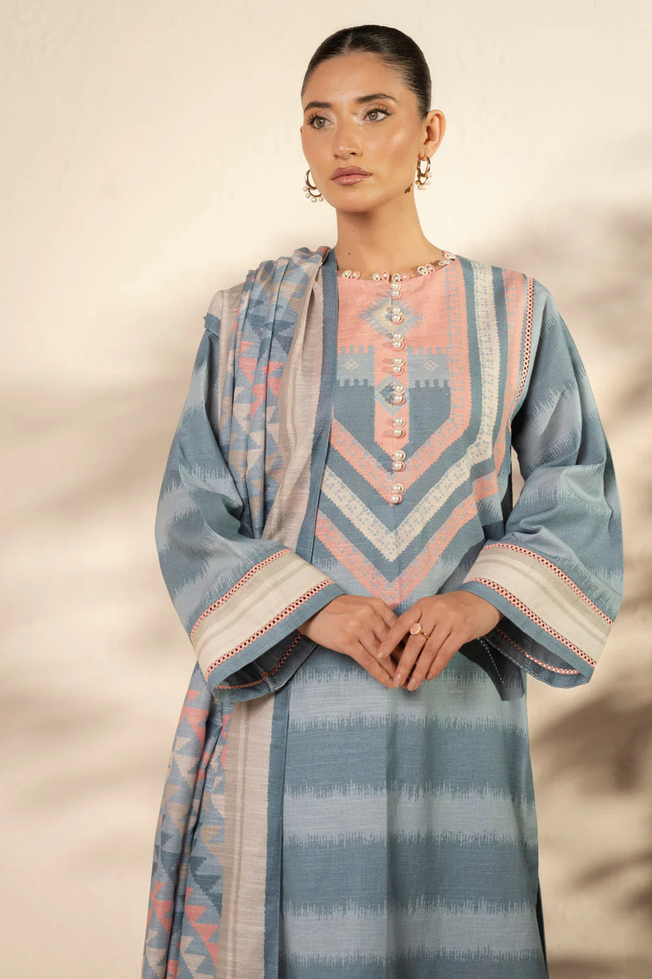 Alkaram FW-160-25-2-Grey Winter Collection 2025 - Image 2