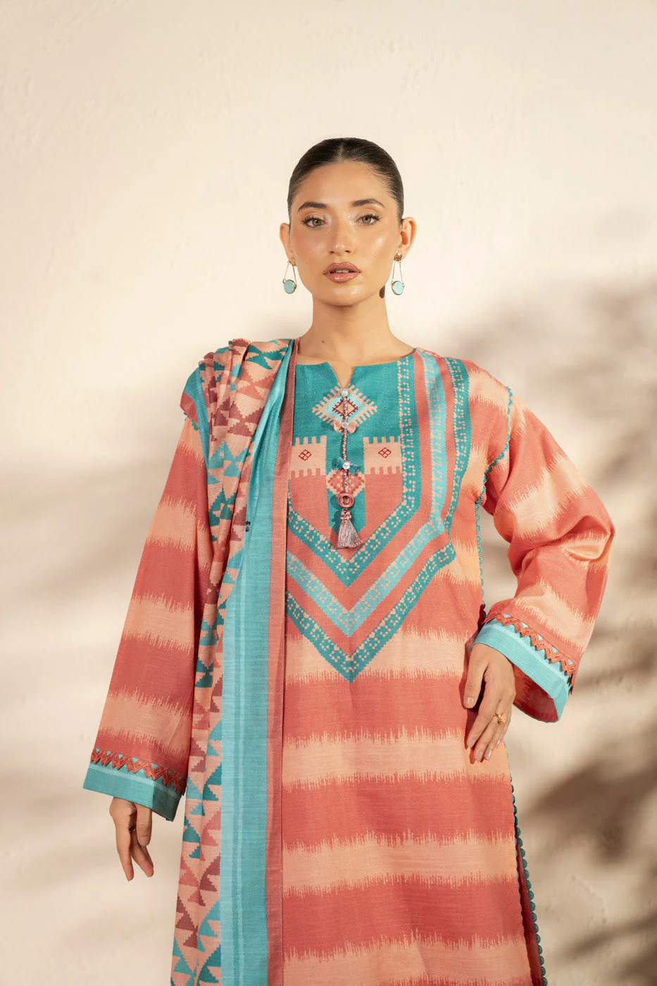 Alkaram FW-160-25-2-Peach Winter Collection 2025 - Image 2
