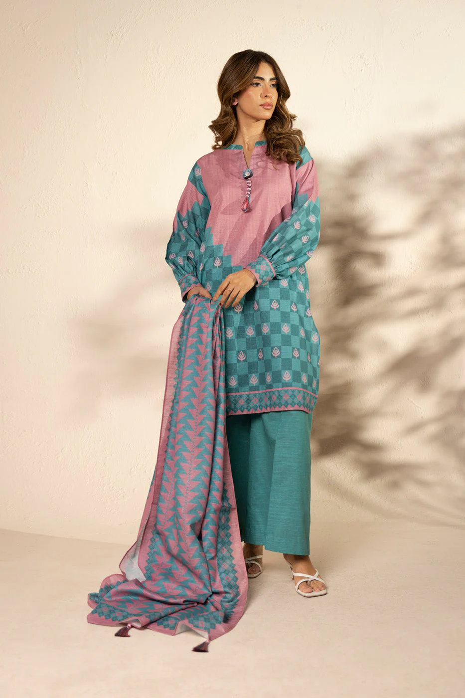 Alkaram FW-161-25-2-Teal Winter Collection 2025