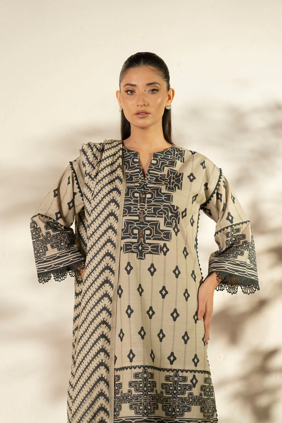 Alkaram FW-162-25-2-Beige Winter Collection 2025 - Image 2