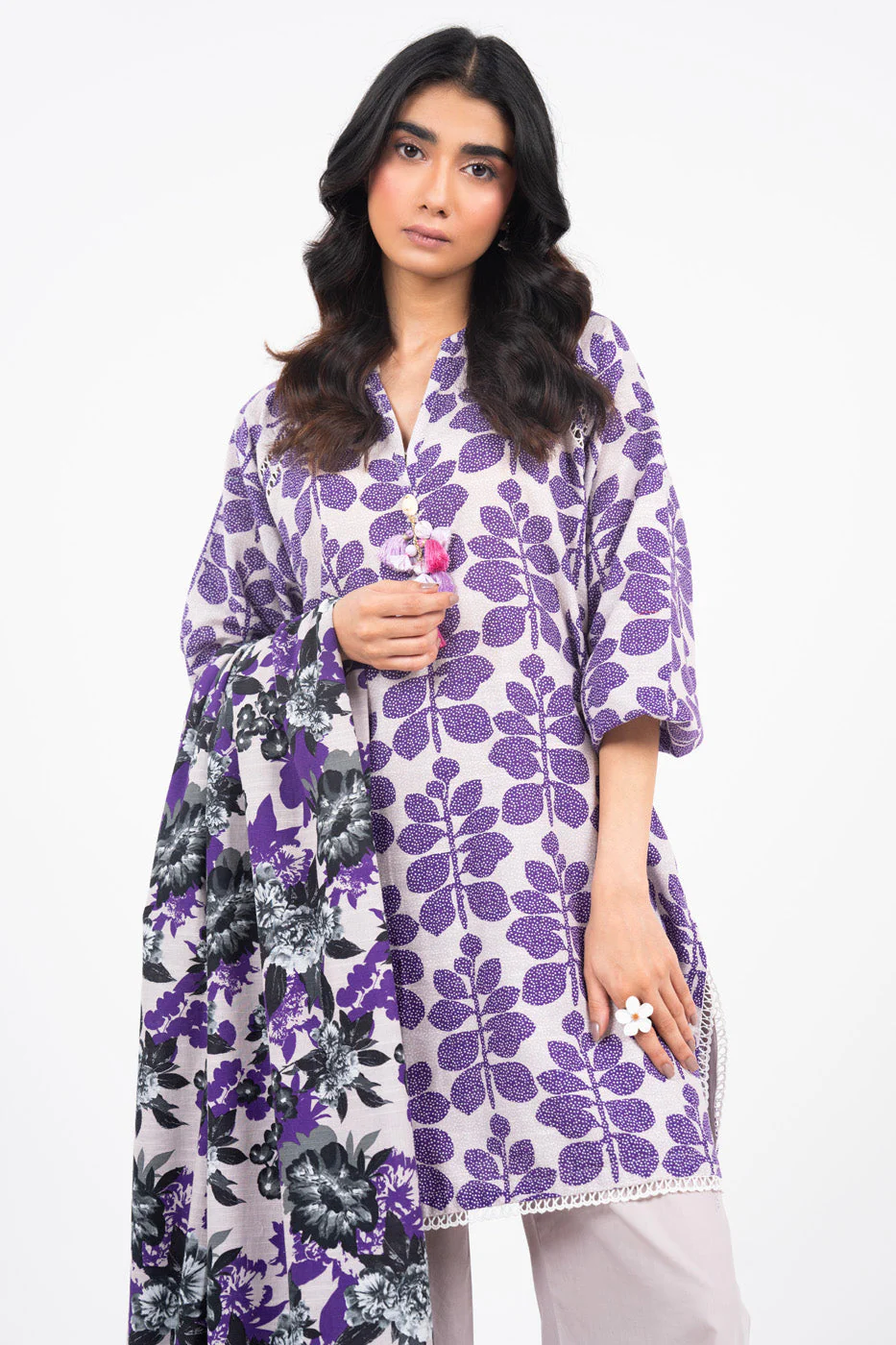 Alkaram FW-21-24-Beige Winter Collection 2024 - Image 2