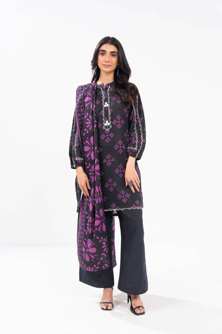 Alkaram FW-42-1-24-Black Winter Collection 2024