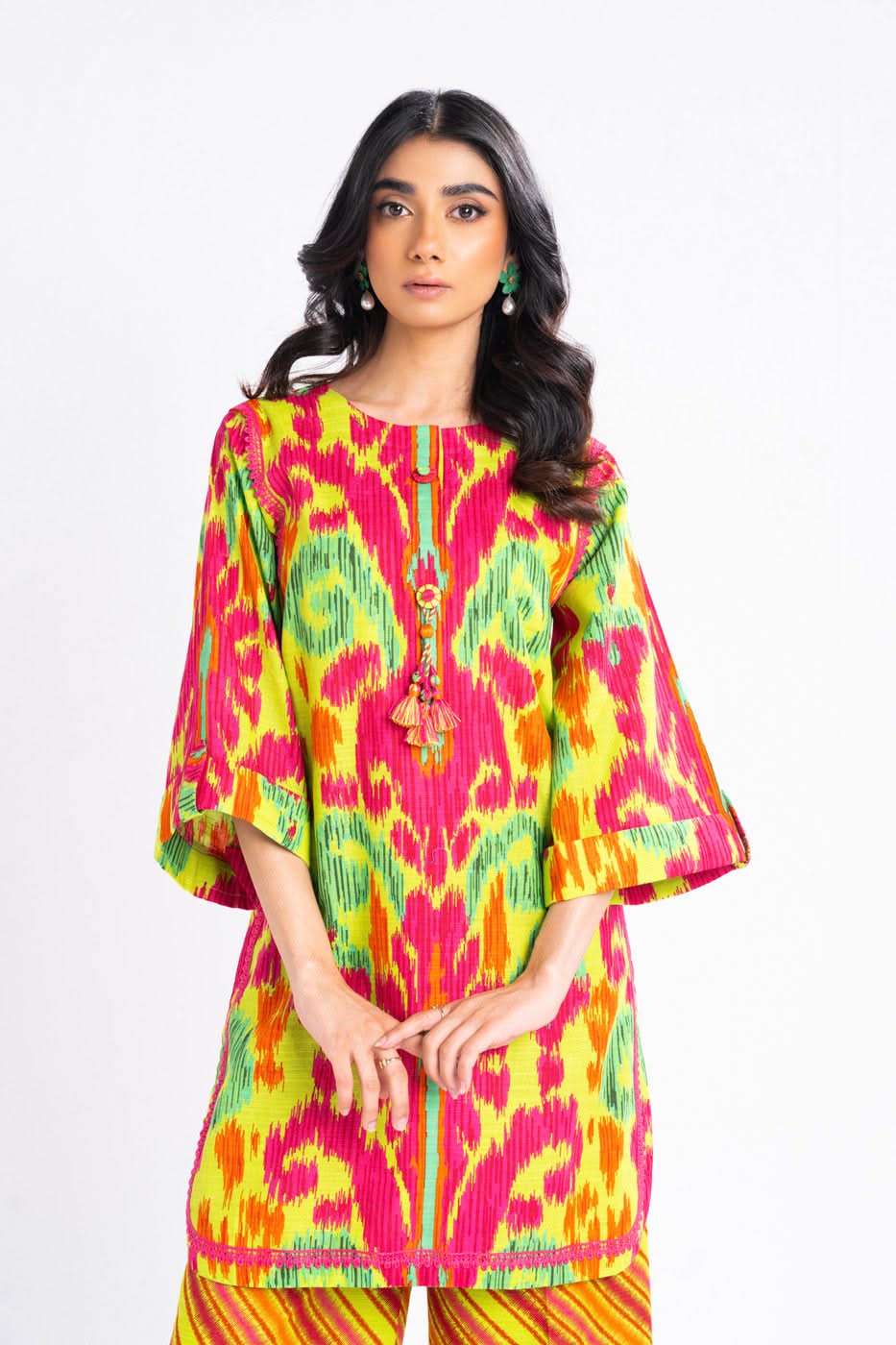 Alkaram FW-49-24-Yellow Winter Collection 2024 - Image 2