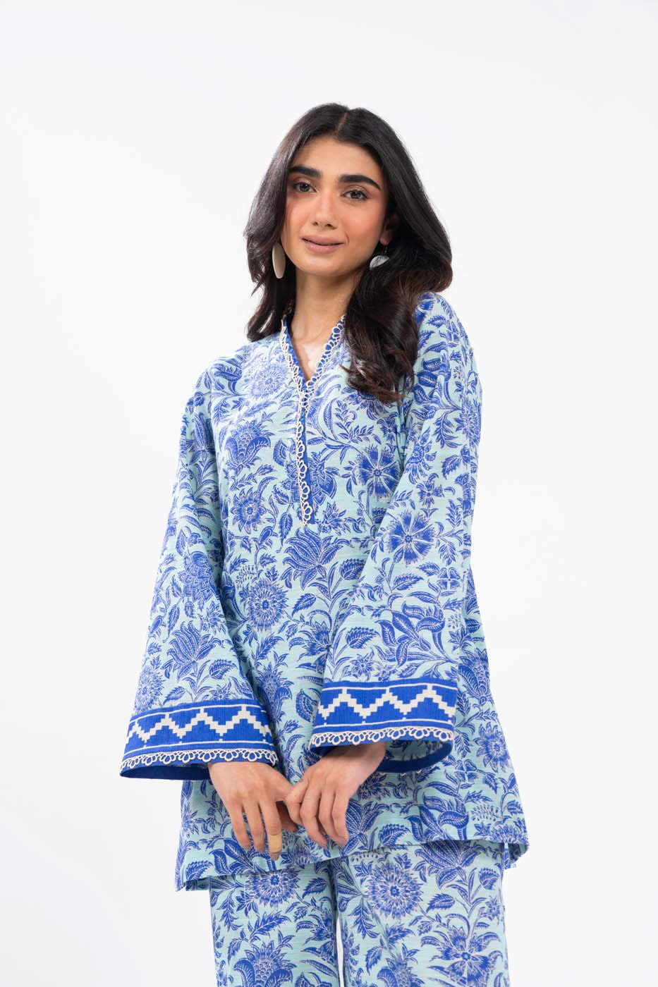 Alkaram FW-55-1-24-Light Blue Winter Collection 2024 - Image 2