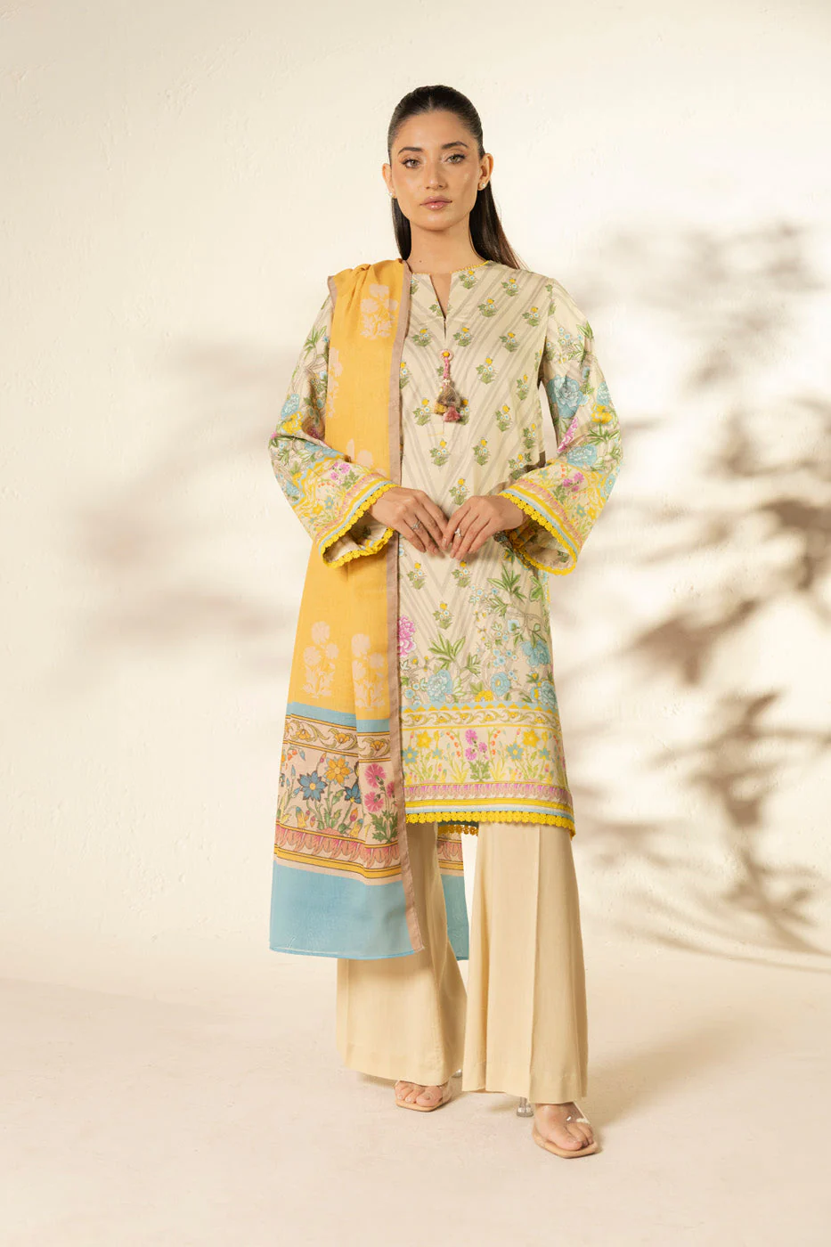 Alkaram FW-90-25-1-OffWhite Winter Collection 2025