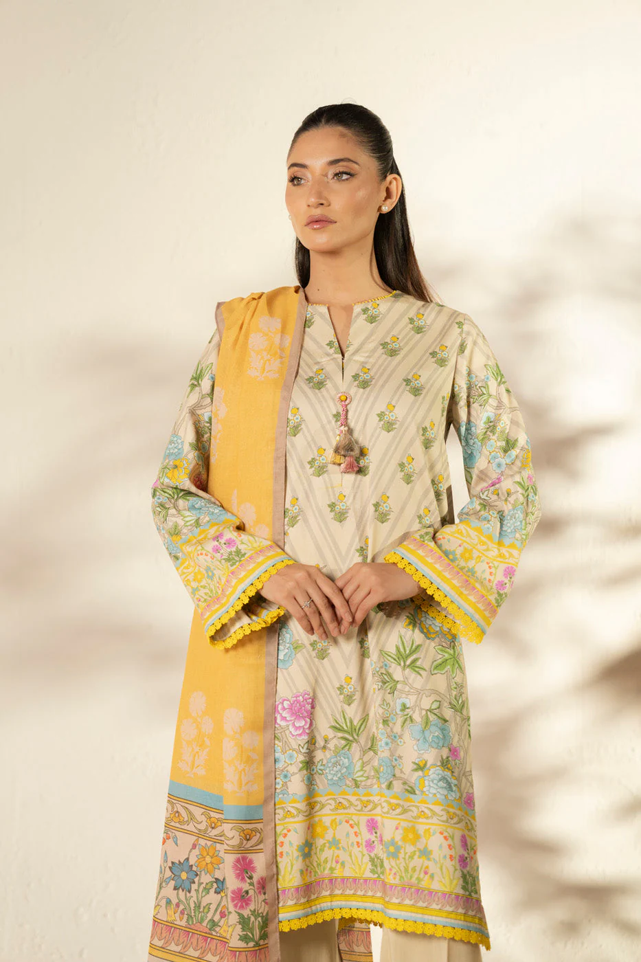 Alkaram FW-90-25-1-OffWhite Winter Collection 2025 - Image 2